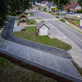 Revitalizace veřejného prostoru v obci Rváčov